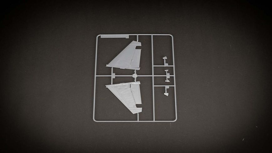 Збірна модель 1/48 Су-27C багатоцільовий винищувач, Kitty Hawk KH80163