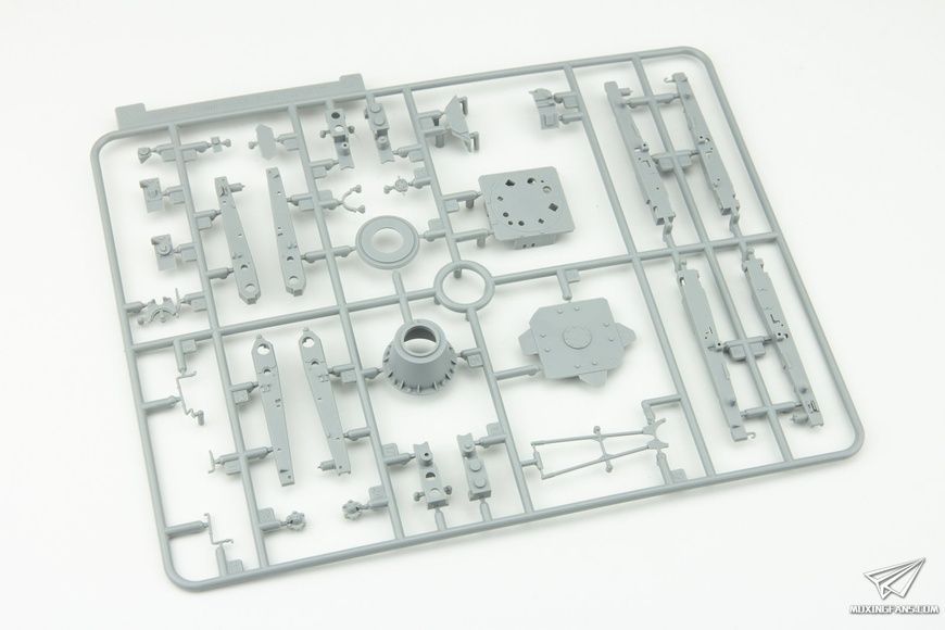 Збірна модель 1/35 Pz.Sfl.IVc самохідна зенітна установка, Bronco CB35174