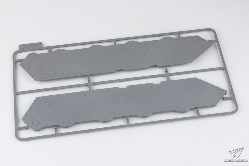 Збірна модель 1/35 VK 168.01 (P), Takom 2158