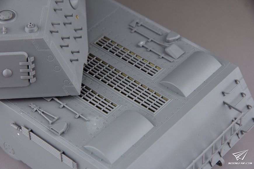 Збірна модель 1/35 VK 168.01 (P), Takom 2158