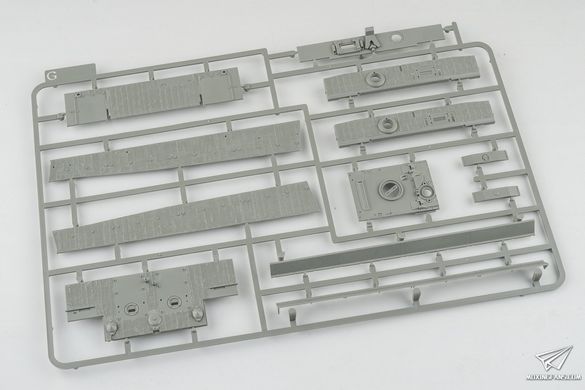 Збірна модель 1/35 Tiger I Pz.Kpfw.VI Ausf.E середніх випусків з циммеритом, Takom 2198