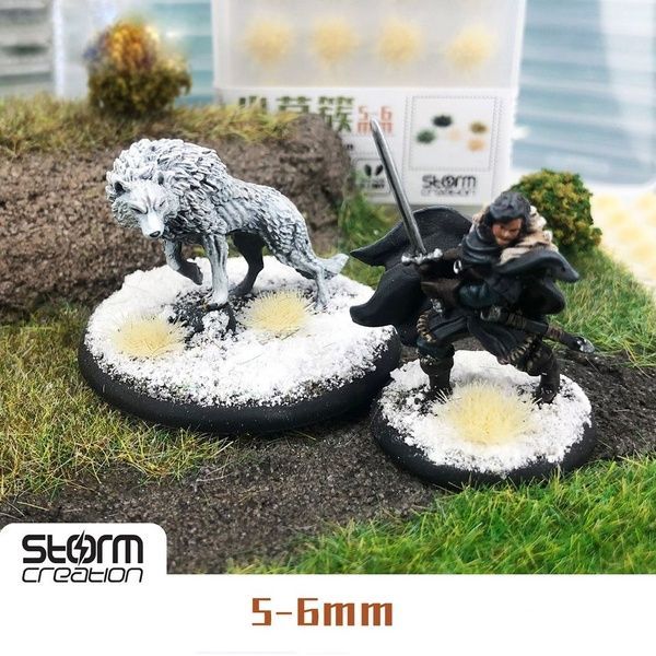 Пучки трави для діорам, середньо-зелені (Medium Green), висота 5-6 мм, 28 шт, Storm Creation SC3085