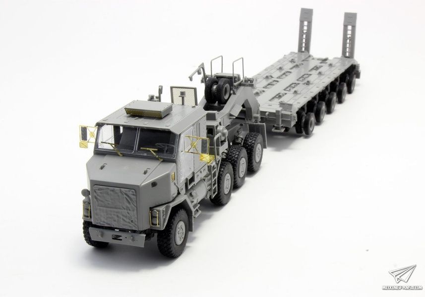 Збірна модель 1/72 M1070 & M1000 (Oshkosh HET), Takom 5021