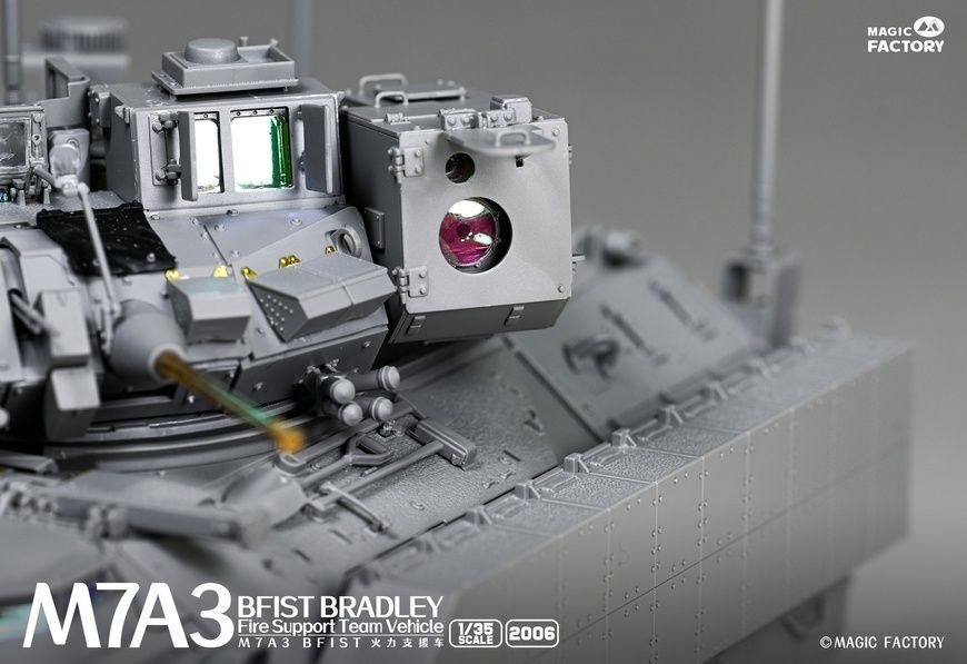 Збірна модель 1/35 M7A3 BFIST Bradley бойова машина управління вогнем, Magic Factory 2006