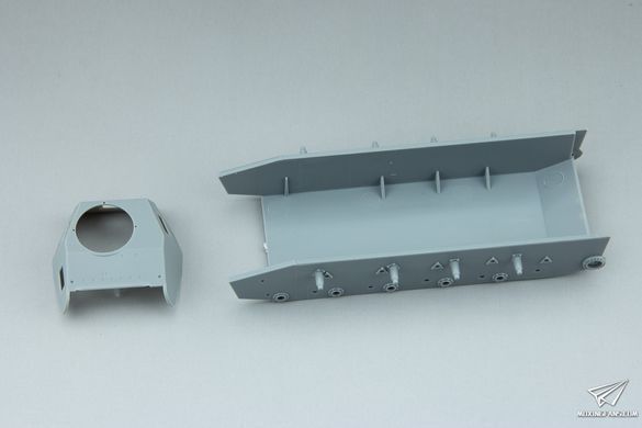 Збірна модель 1/35 PzKpfw II Ausf.F, корпус "Африка", Dragon/Mono MD-002