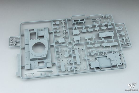 Збірна модель 1/35 PzKpfw II Ausf.F, корпус "Африка", Dragon/Mono MD-002
