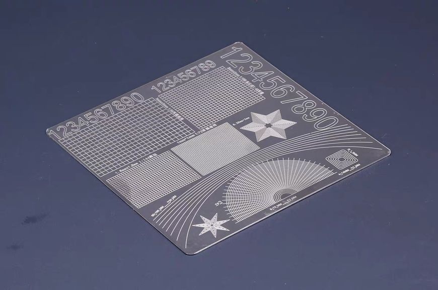 Універсальний шаблон для вирізання масок Border Model BD0012