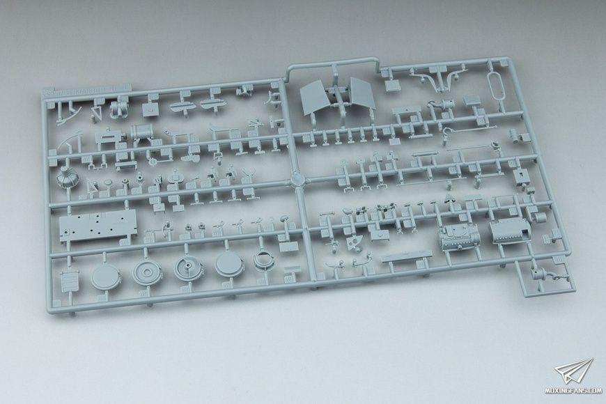 Збірна модель 1/35 PzKpfw II Ausf.F, корпус "Африка", Dragon/Mono MD-002
