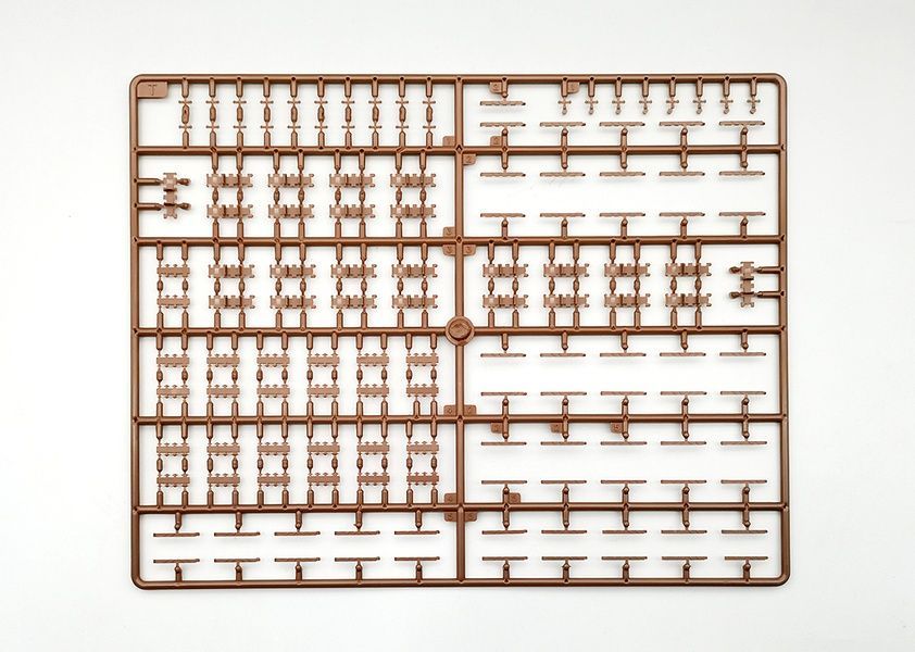 Збірна модель 1/35 Panther II з баштою проєкту Rheinmetall, Amusing Hobby 35A040
