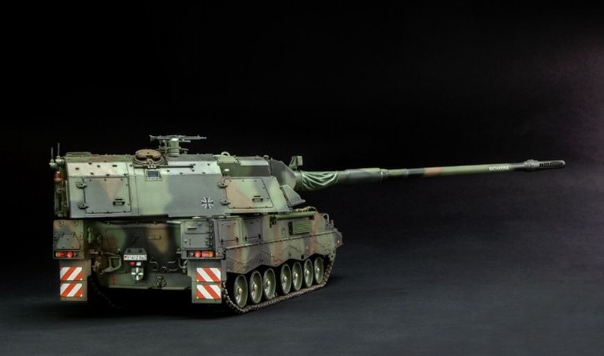 Збірна модель 1/35 Panzerhaubitze 2000 155-мм самохідна гармата-гаубиця, Meng TS-012