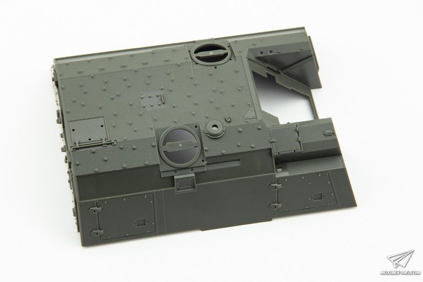 Збірна модель 1/35 Panzerhaubitze 2000 155-мм самохідна гармата-гаубиця, Meng TS-012