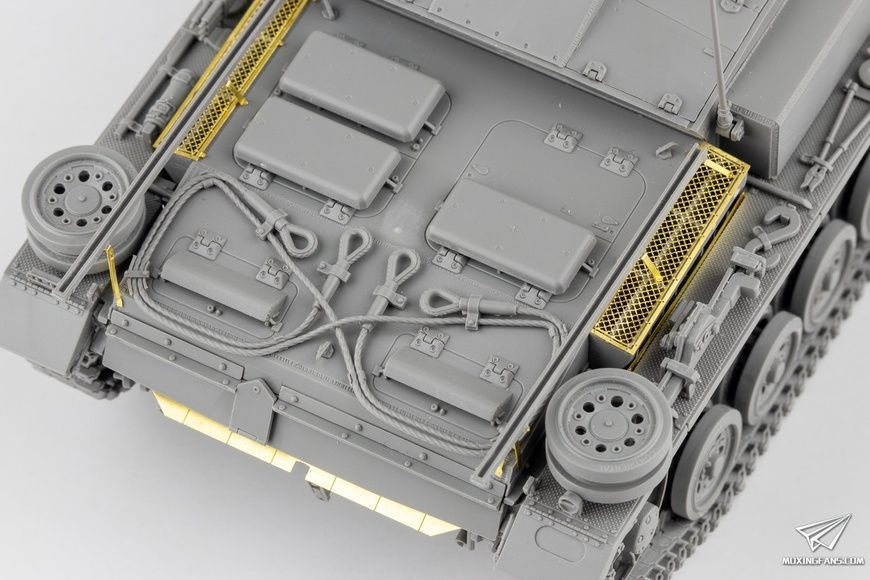 Збірна модель 1/35 StuG.III Ausf.F mit 7.5cm L/48, Takom 8015