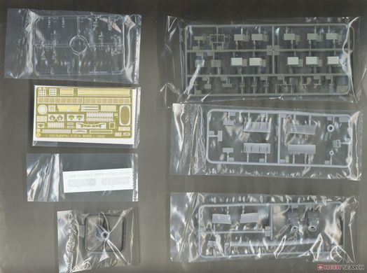 Збірна модель 1/35 Т-80БВМ основний бойовий танк, Trumpeter 09587