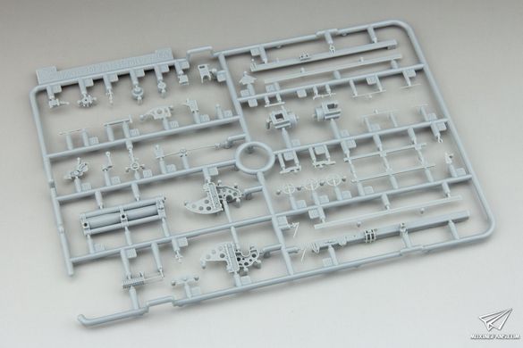 Збірна модель 1/35 M7 Priest ранніх випусків, з Magic Track, Dragon 6817
