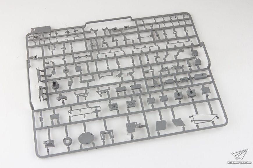 Збірна модель 1/35 M247 Sergeant York зенітна самохідна установка, Takom 2160
